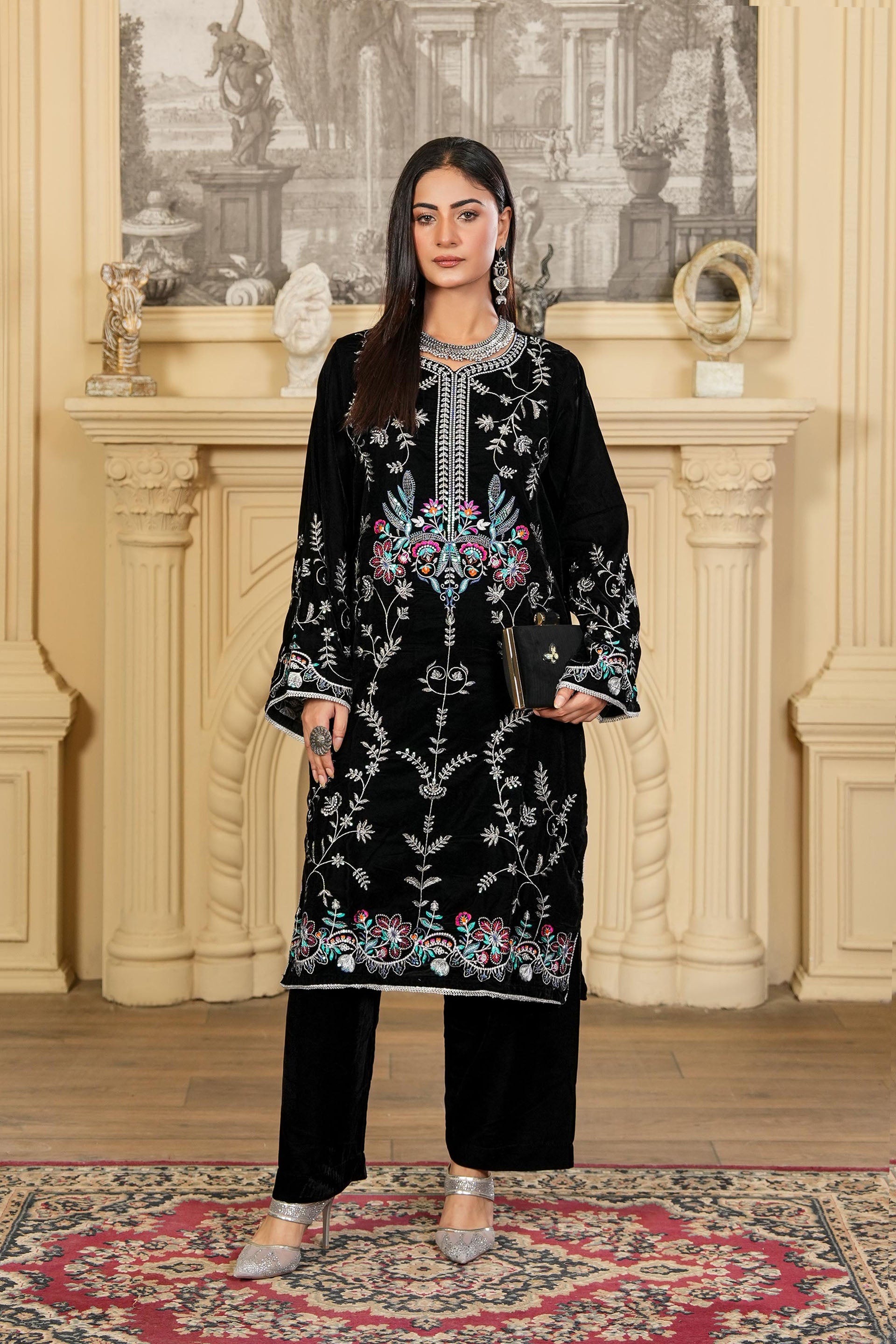 2-Piece-Velvet-02